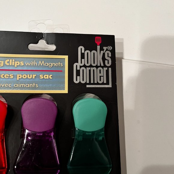 Magnetic Chip Clips Multi-colored  - 2 packs of 6 clips for a total of 12 -‎ NEW - Picture 4 of 10